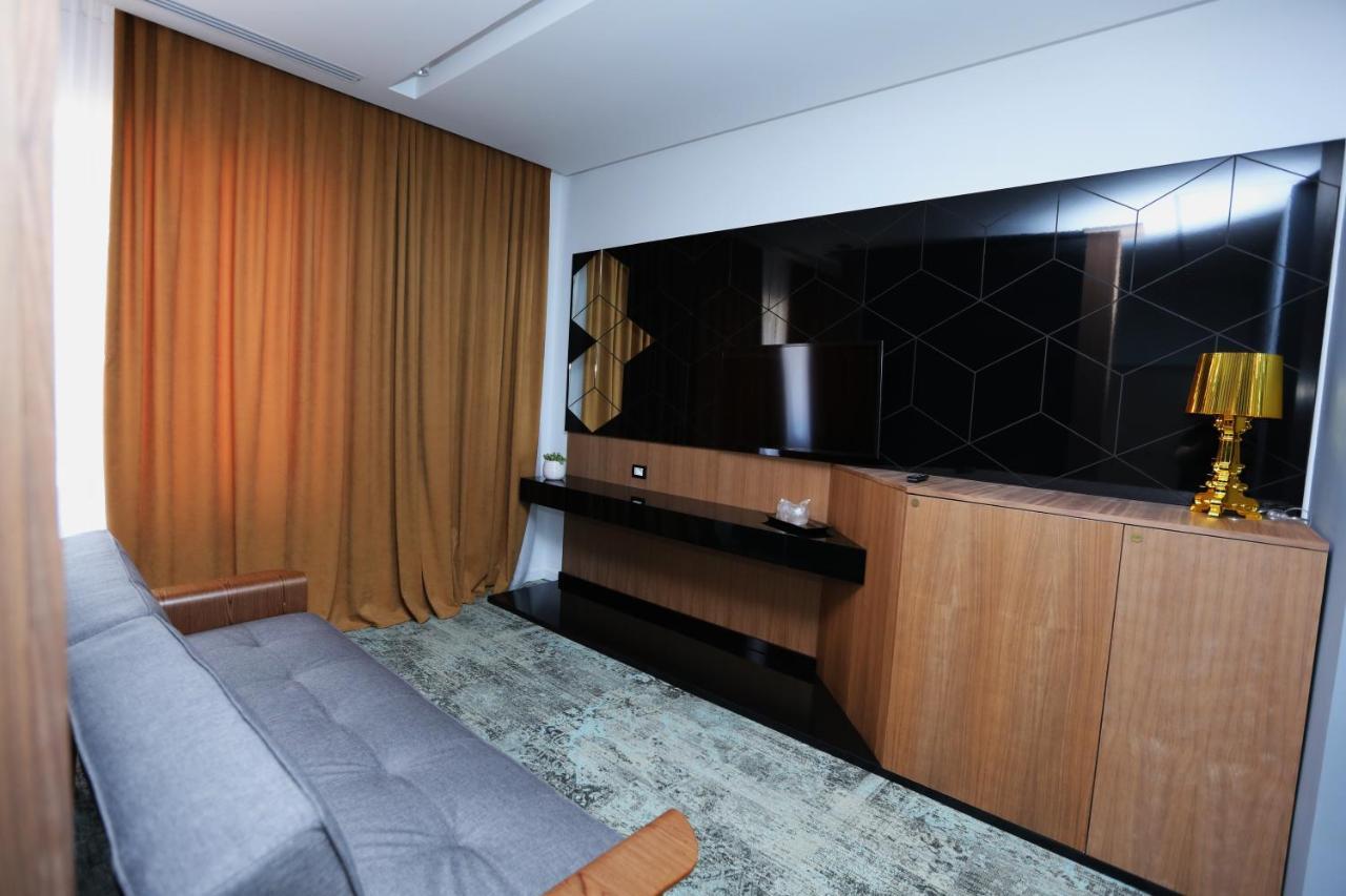 Valentino Rooms Focşani Екстериор снимка