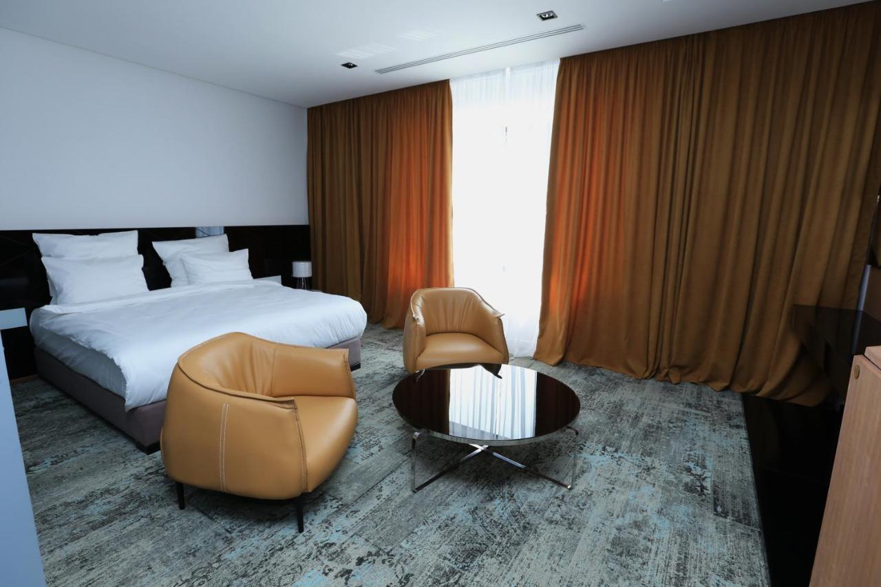 Valentino Rooms Focşani Екстериор снимка